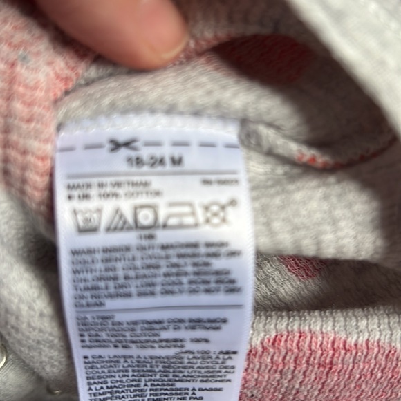 Adorable Apple bodysuit - Picture 5 of 5